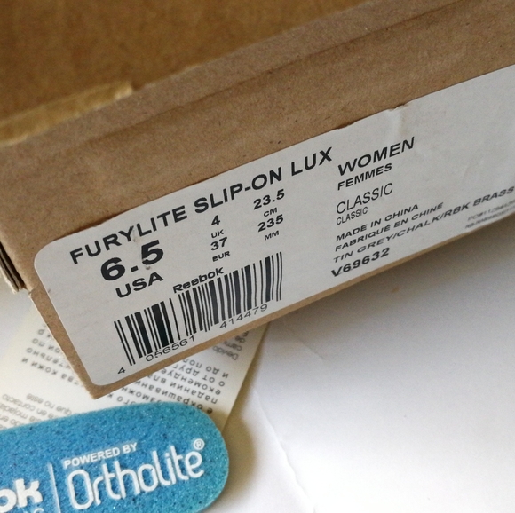 Reebok Classic Furylite Slip On sneakers - Picture 9 of 10